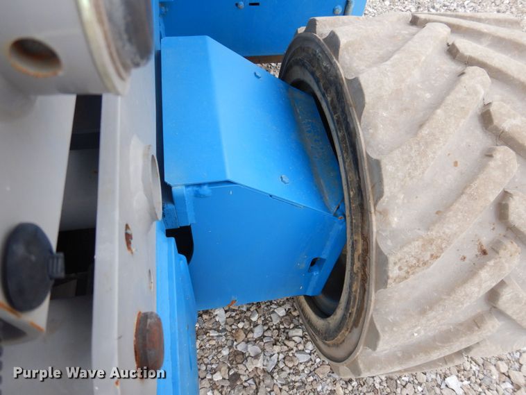 image for item DP5541 2013 Genie GS-4069  scissor lift