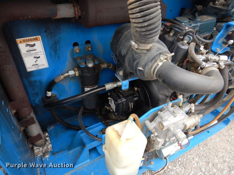 image for item DP5541 2013 Genie GS-4069  scissor lift