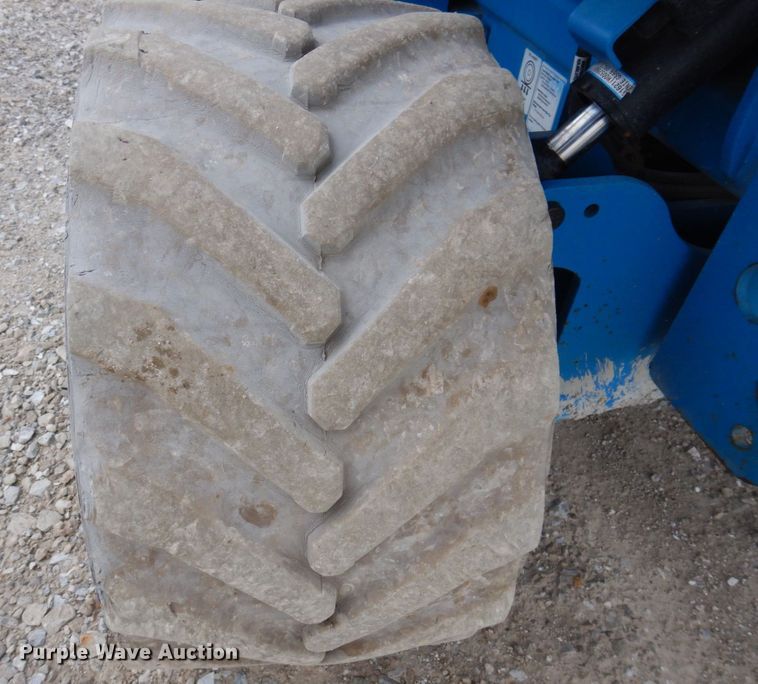 image for item DP5541 2013 Genie GS-4069  scissor lift