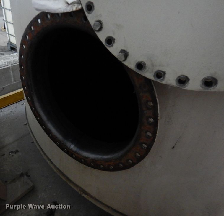 image for item DR0443 Approximately 4,500 gallon tank