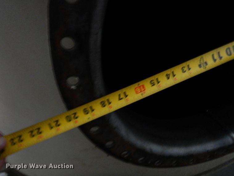 image for item DR0444 Approximately 4,500 gallon tank