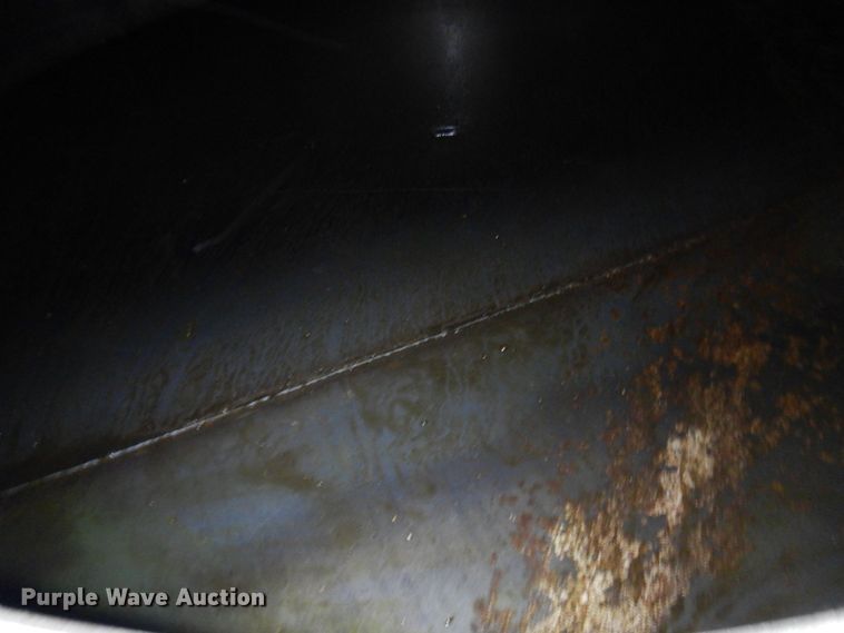 image for item DR0445 Approximately 4,500 gallon tank