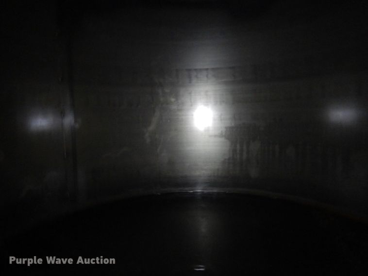 image for item DR0445 Approximately 4,500 gallon tank