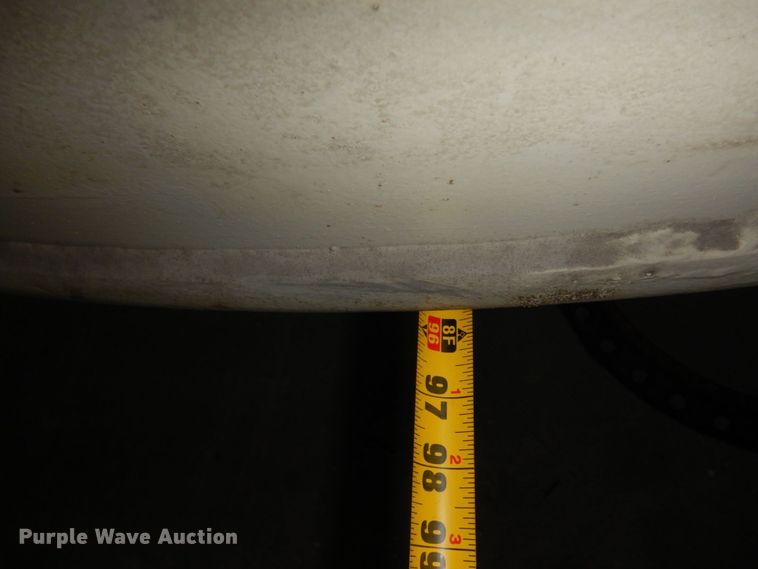 image for item DR0445 Approximately 4,500 gallon tank