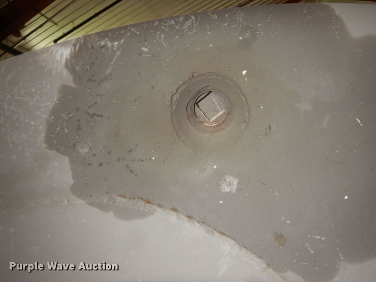 image for item DR0447 Approximately 6,000 gallon tank