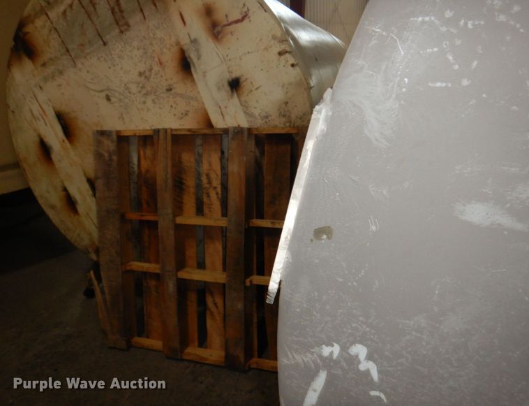 image for item DR0447 Approximately 6,000 gallon tank