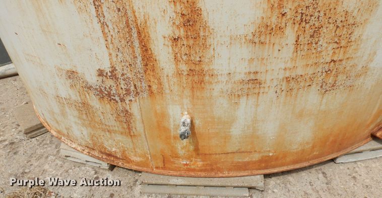 image for item DR0458 Approximately 20,000 gallon tank