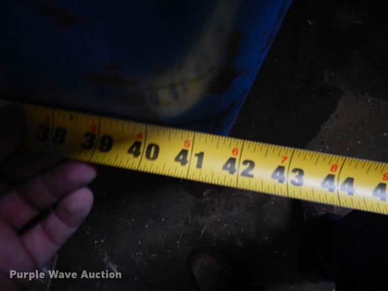 image for item DR0462 (2) 550 gallon tanks