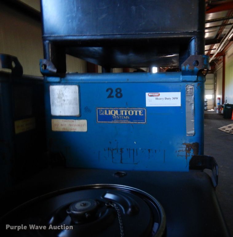 image for item DR0463 (2) tanks