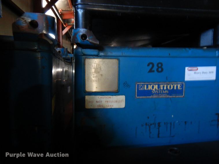 image for item DR0463 (2) tanks