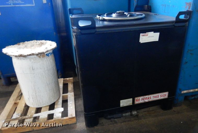 image for item DR0465 (3) tanks