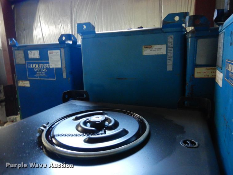 image for item DR0465 (3) tanks