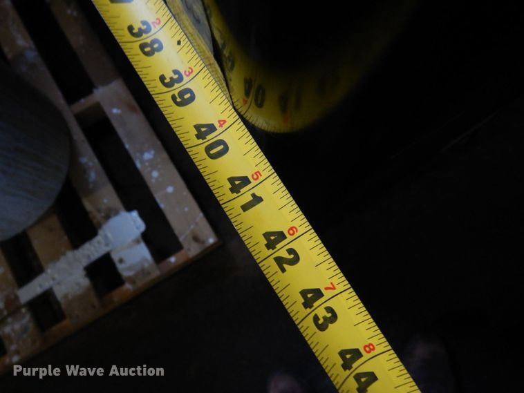 image for item DR0465 (3) tanks