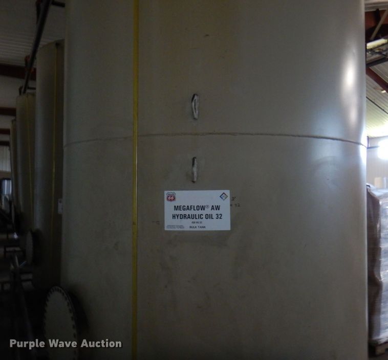 image for item DR0470 Approximately 4,500 gallon tank