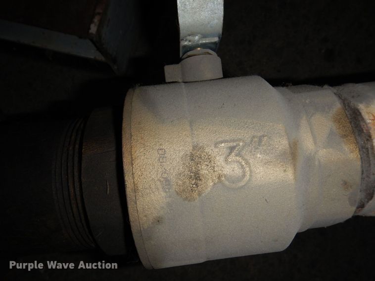 image for item DR0474 Approximately 5,500 gallon tank