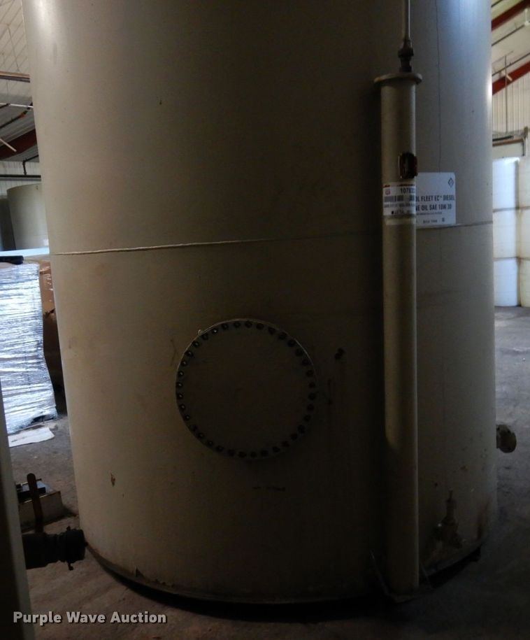 image for item DR0475 Approximately 5,000 gallon tank