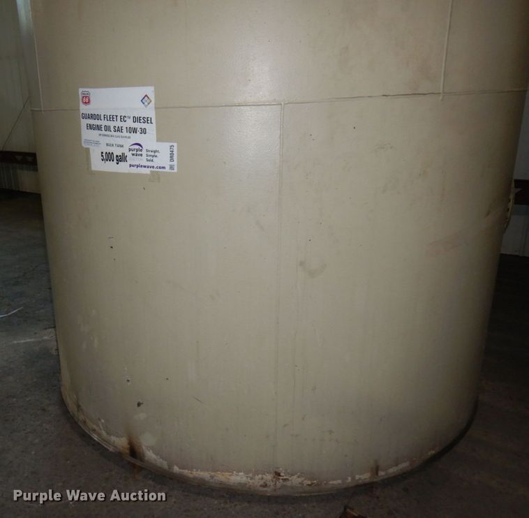 image for item DR0475 Approximately 5,000 gallon tank