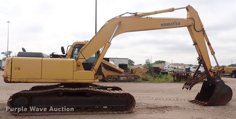 image for item DS7071 1994 Komatsu PC200LC-6L  excavator