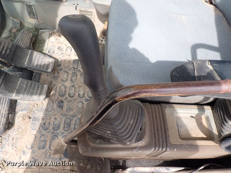 image for item DS7071 1994 Komatsu PC200LC-6L  excavator