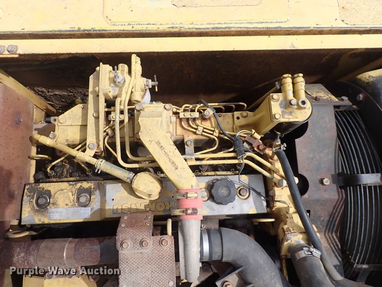 image for item DS7071 1994 Komatsu PC200LC-6L  excavator