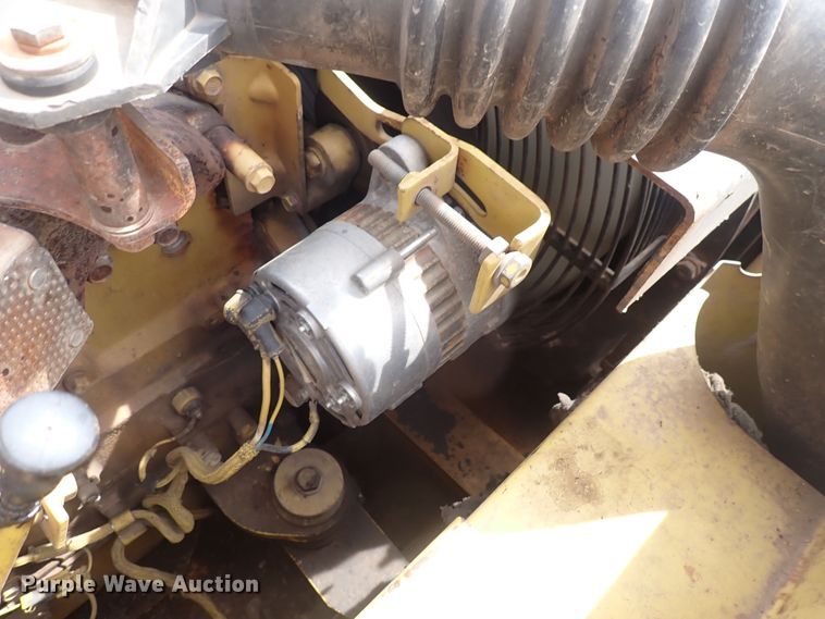 image for item DS7071 1994 Komatsu PC200LC-6L  excavator