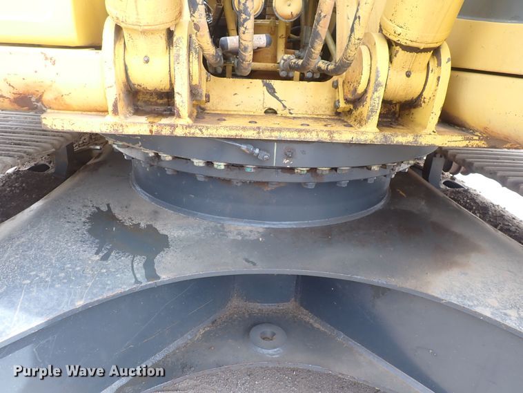 image for item DS7071 1994 Komatsu PC200LC-6L  excavator