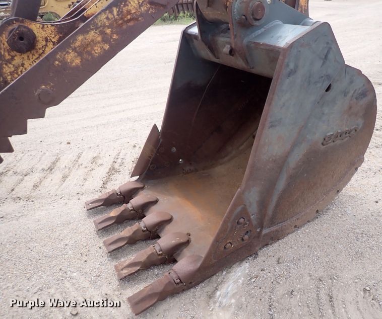 image for item DS7071 1994 Komatsu PC200LC-6L  excavator