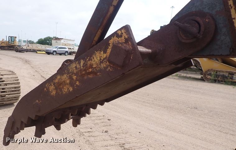 image for item DS7071 1994 Komatsu PC200LC-6L  excavator