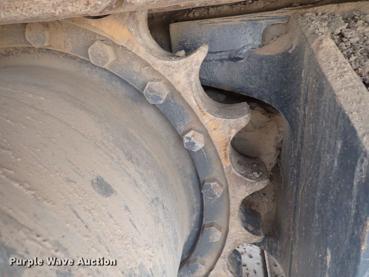 image for item DS7071 1994 Komatsu PC200LC-6L  excavator