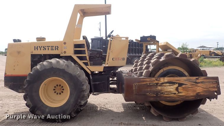 image for item DS7073 Hyster C852B  single drum vibratory roller