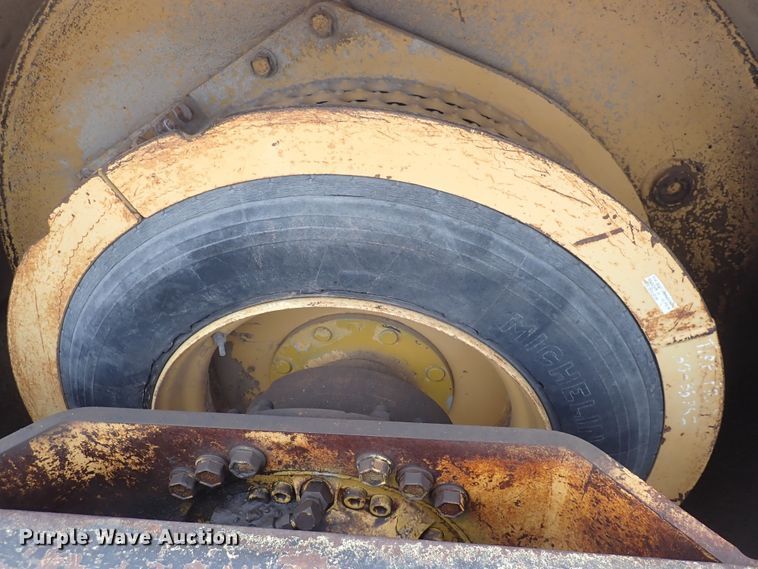 image for item DS7073 Hyster C852B  single drum vibratory roller