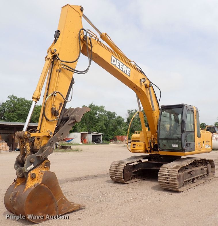 image for item DS7075 2006 John Deere 160C LC  excavator