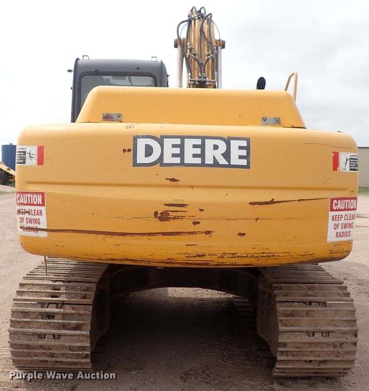 image for item DS7075 2006 John Deere 160C LC  excavator