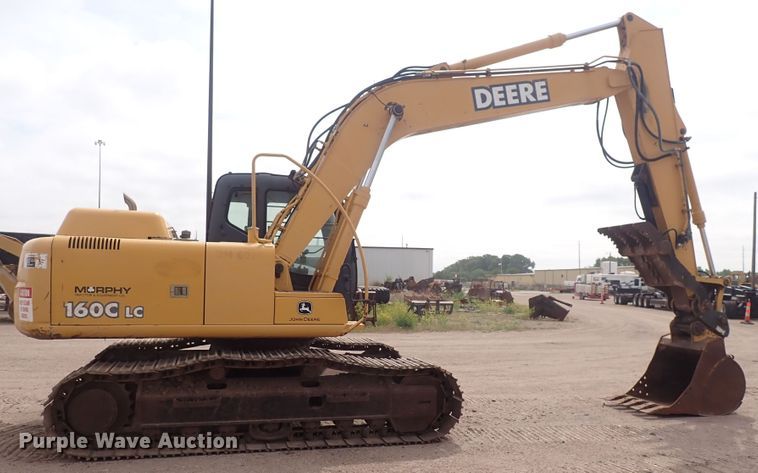 image for item DS7075 2006 John Deere 160C LC  excavator