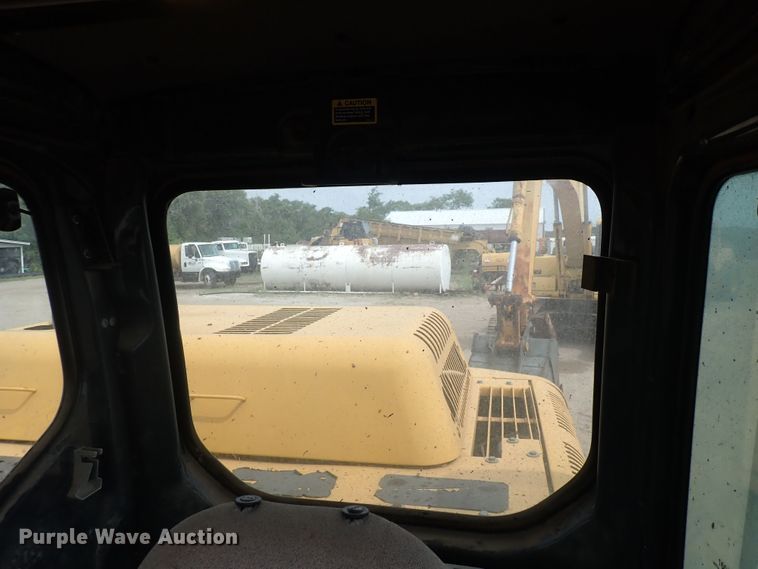 image for item DS7075 2006 John Deere 160C LC  excavator