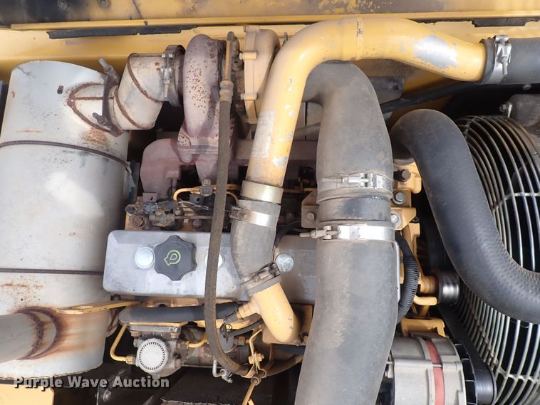 image for item DS7075 2006 John Deere 160C LC  excavator