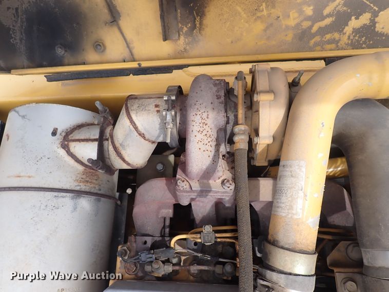 image for item DS7075 2006 John Deere 160C LC  excavator