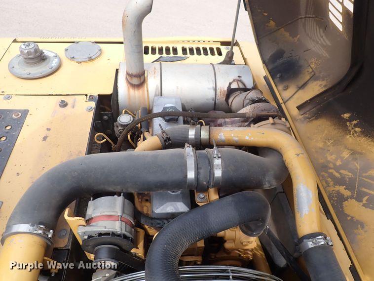 image for item DS7075 2006 John Deere 160C LC  excavator