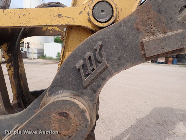 image for item DS7075 2006 John Deere 160C LC  excavator