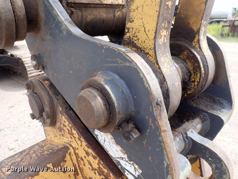 image for item DS7075 2006 John Deere 160C LC  excavator