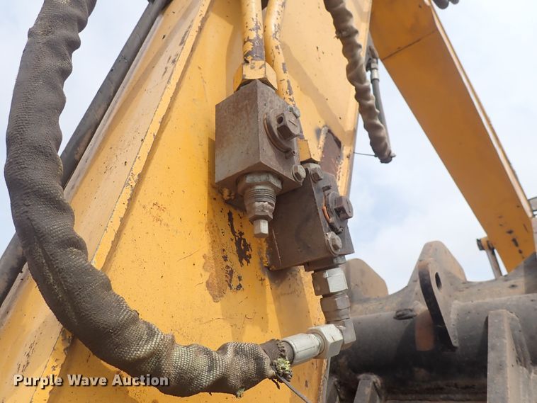 image for item DS7075 2006 John Deere 160C LC  excavator