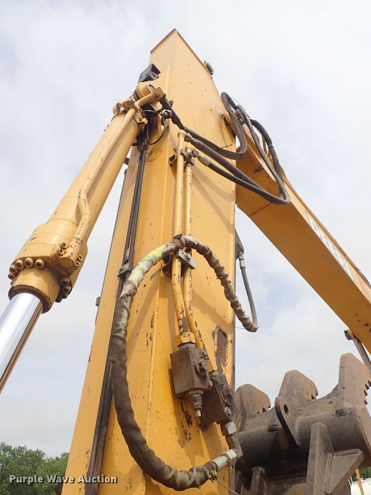 image for item DS7075 2006 John Deere 160C LC  excavator