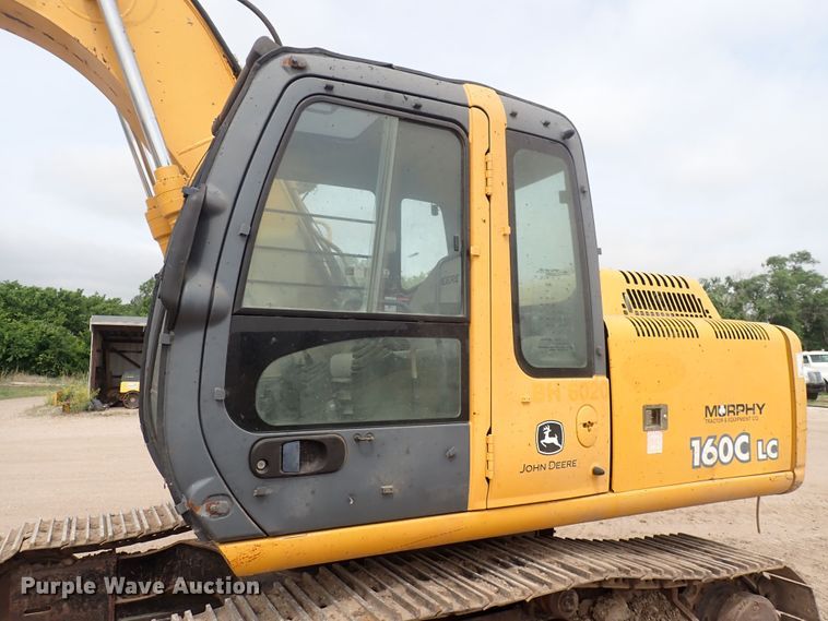 image for item DS7075 2006 John Deere 160C LC  excavator