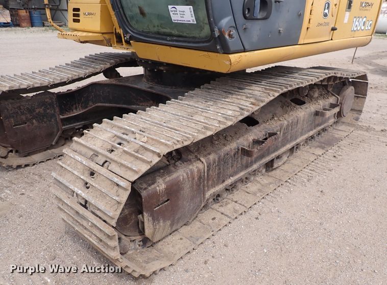 image for item DS7075 2006 John Deere 160C LC  excavator