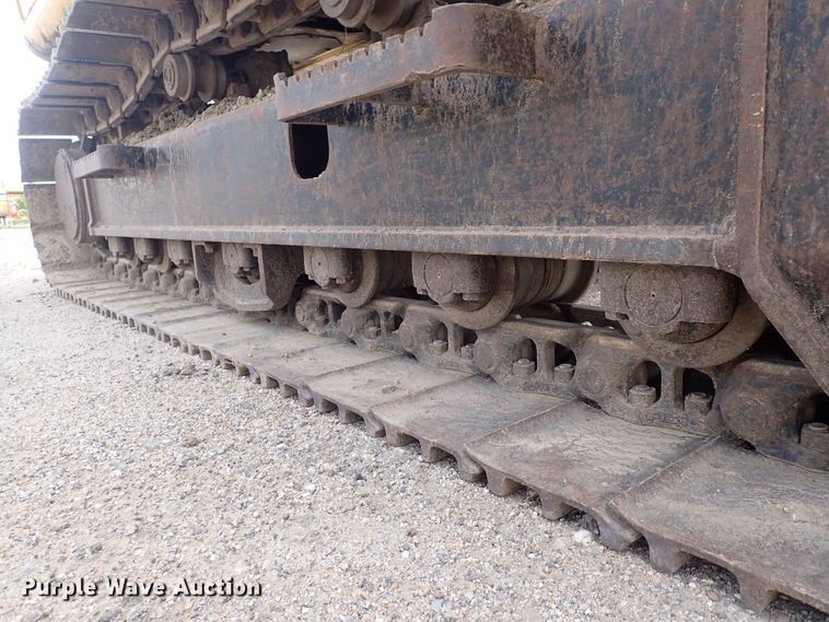 image for item DS7075 2006 John Deere 160C LC  excavator