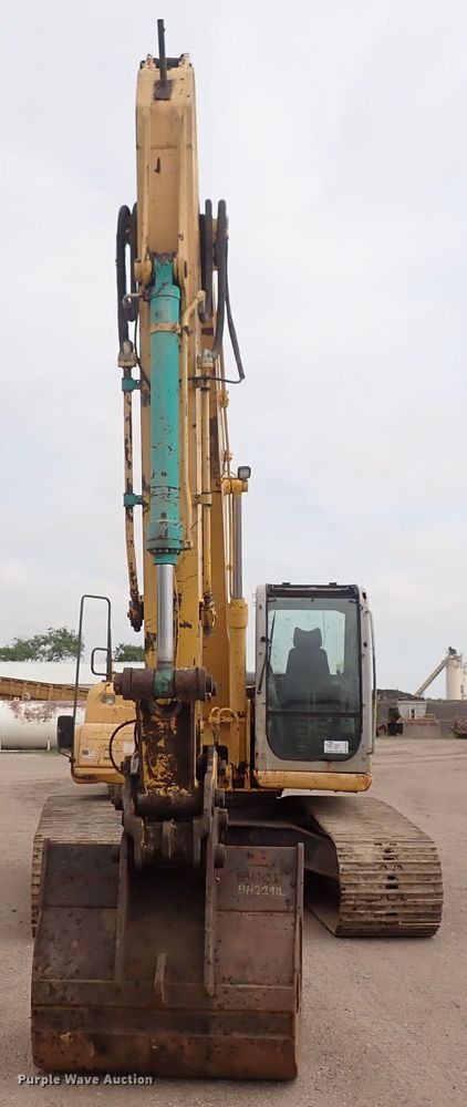 image for item DS7076 2003 Kobelco SK210LC  excavator