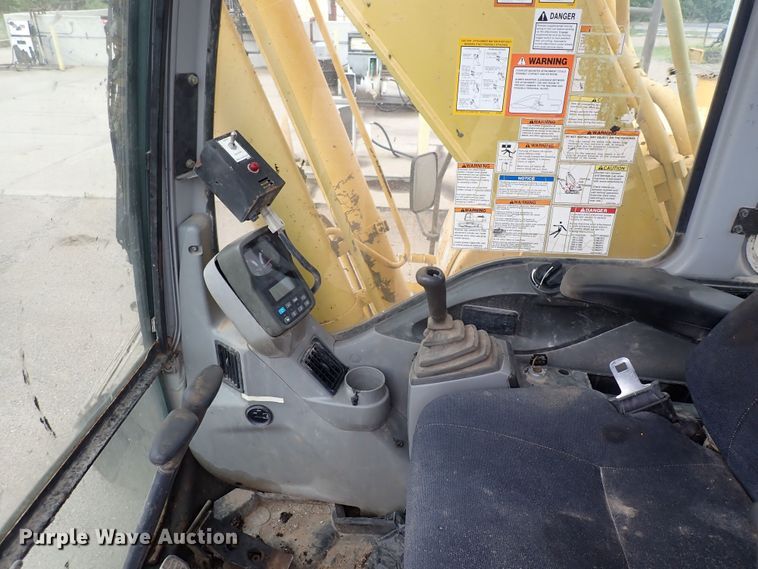 image for item DS7076 2003 Kobelco SK210LC  excavator