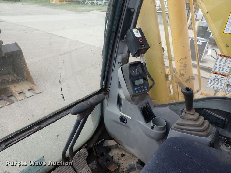 image for item DS7076 2003 Kobelco SK210LC  excavator