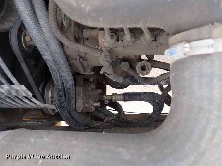 image for item DS7076 2003 Kobelco SK210LC  excavator