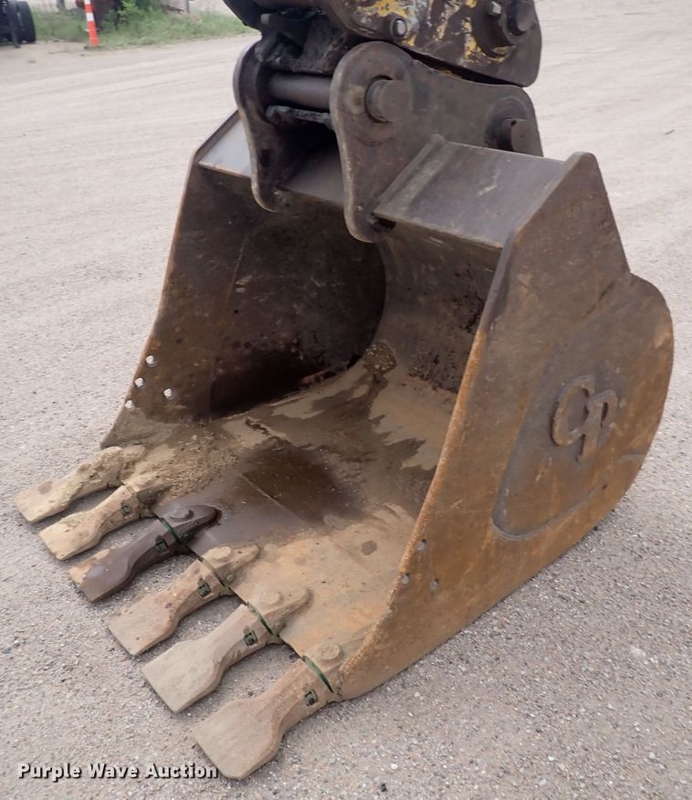 image for item DS7076 2003 Kobelco SK210LC  excavator